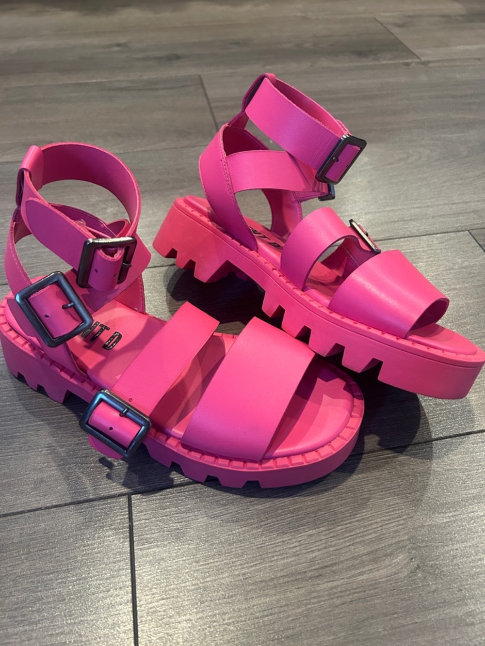 Silent D Hot Pink Lug Sole Platform Sandals Size 36 EU / US 6